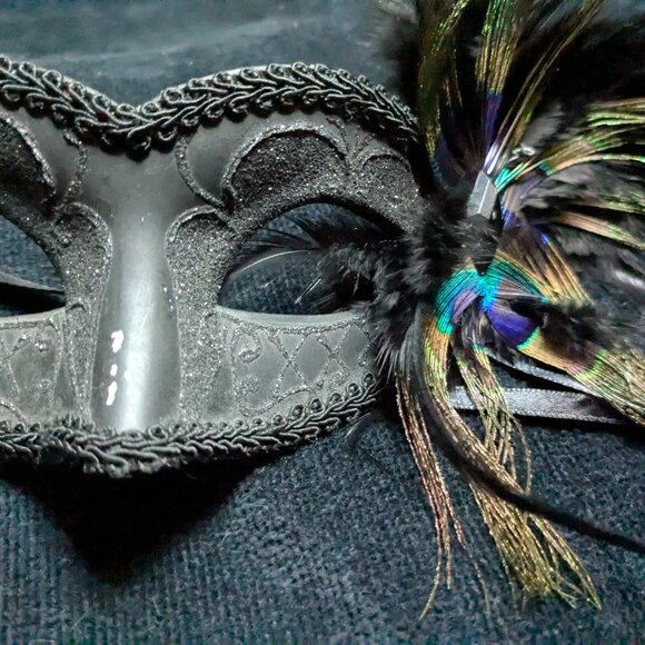MASQUERADE MASK - MULTIPLE SIZE AND COLORS AND DESIGNES - Picture 12 of 15